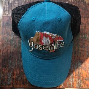 Yosemite Half Dome trucker’s SnapBack baseball cap